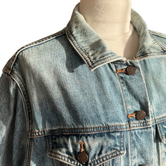 URBAN OUTFITTERS BDG Embroidered Denim Trucker Jacket Womens Size Large - Picture 7 of 11